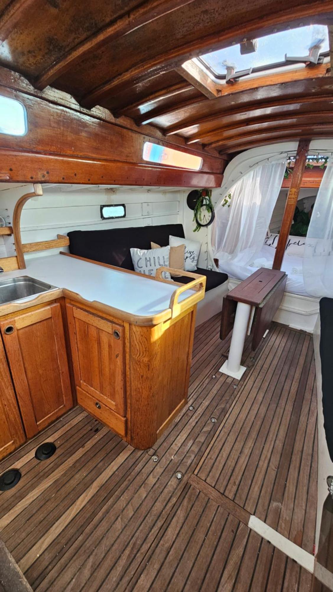 Alpha - Boat House